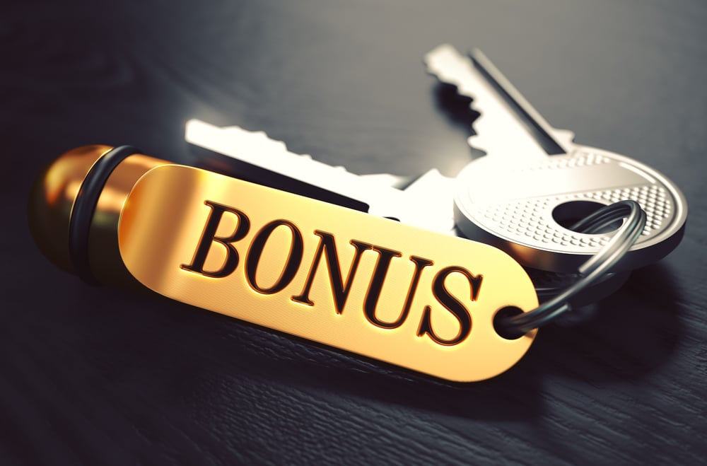 "Bonus" on some Keys, adding incentives to a virtual assistant job description.