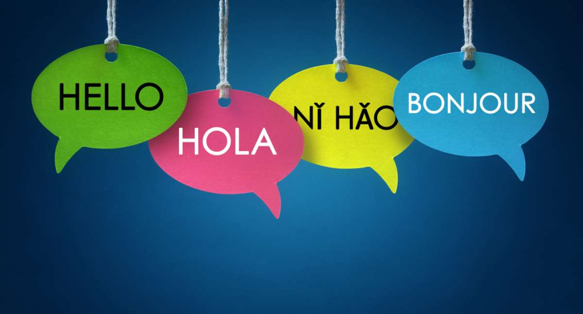 Speech bubbles say 
